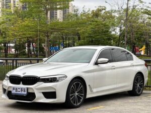 BMW 5-Series, 2020