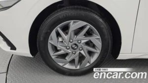 Hyundai AVANTE 1.6