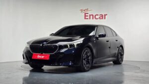BMW i5, 2025
