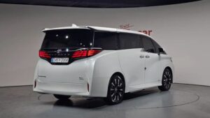 Toyota Alphard, 2024