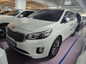 Kia Carnival, 2015