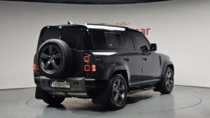Land Rover Defender, 2024