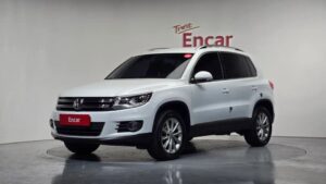 Volkswagen Tiguan, 2015