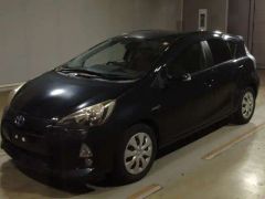 Toyota Aqua, 2012
