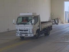 Mitsubishi Canter, 2015