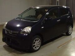 Daihatsu Mira e:S, 2012
