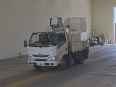 Hino Dutro, 2014