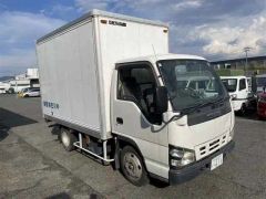 Isuzu Elf, 2004