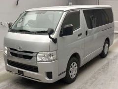 Toyota Hiace Van, 2021