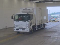 Isuzu Forward, 2017