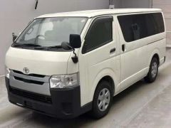 Toyota Hiace Van, 2020
