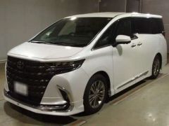 Toyota Alphard, 2025