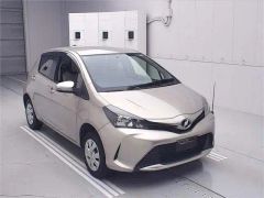 Toyota Vitz, 2014