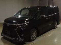 Toyota Voxy, 2021
