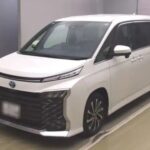 Toyota Voxy, 2023